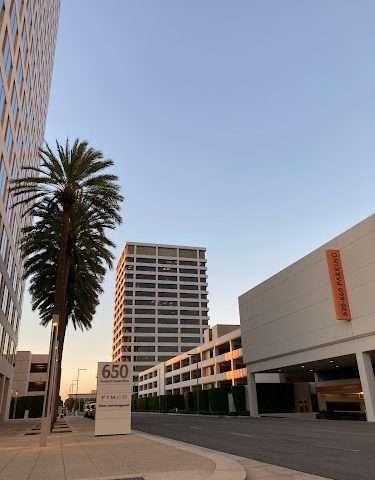 620-660 Newport Center Dr in Newport Beach California