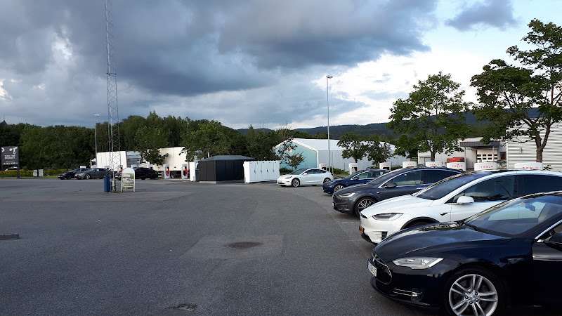 Tesla Supercharger EV Charging Station at Prestebråtan 3