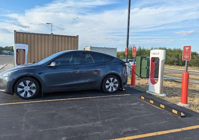 Tesla Supercharger in Escanaba Michigan