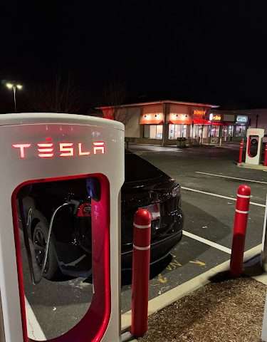 Tesla Supercharger in Meriden Connecticut
