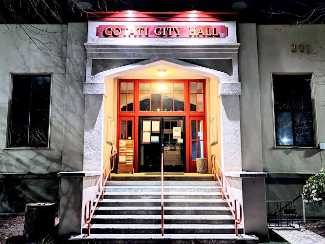 Cotati City Hall Ca EV Charging Station at 201 W Sierra Ave