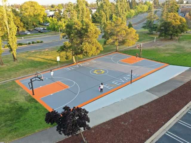Redwood Life Basketball Courts in Redwood City California