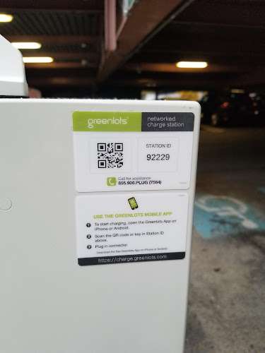 Shell Recharge Charging Station EV Charging Station at 30 Garth Rd