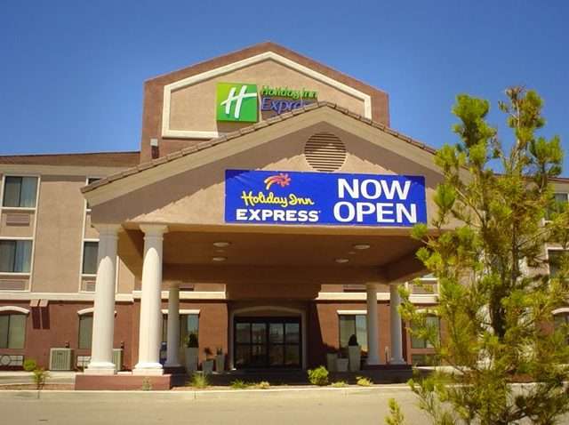 Holiday Inn Express & Suites Willcox, an IHG Hotel in Willcox Arizona