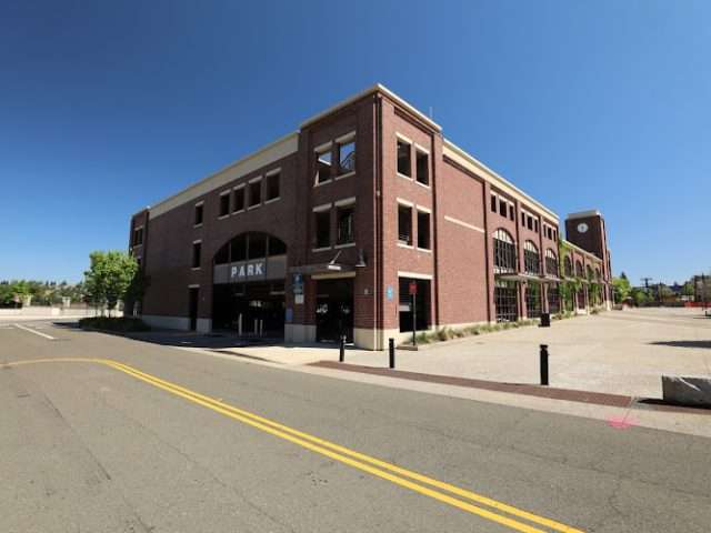 Parking Garage Public in Folsom California