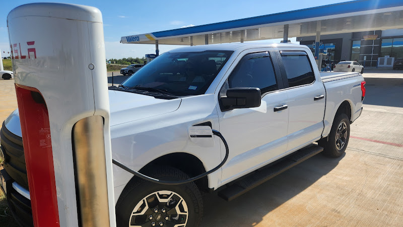 Tesla Supercharger EV Charging Station at 109963 I-37