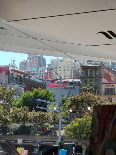 ChargePoint Charging Station EV Charging Station at 733 Kearny St