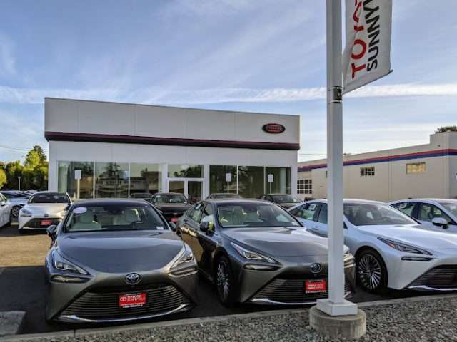 Toyota Sunnyvale in Sunnyvale California