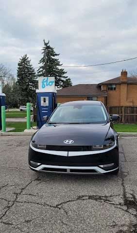 Flo Charging Station in Richmond Hill Ontario Canada