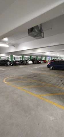 Manzanita Field Garage in Stanford California