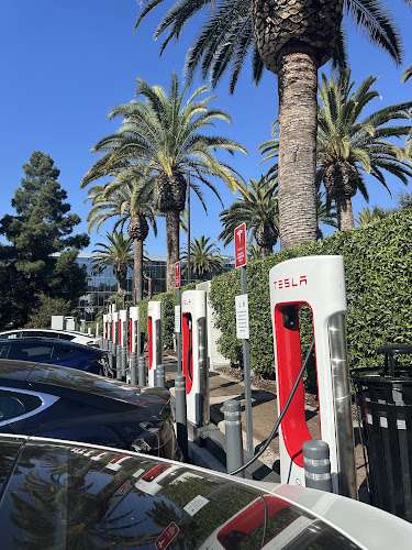 Tesla Supercharger EV Charging Station at Universal Hollywood Dr #333