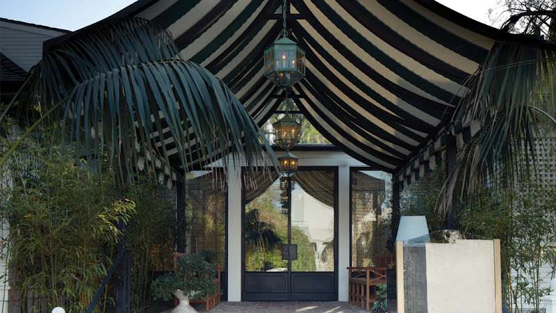 San Vicente Bungalows EV Charging Station at 845 N San Vicente Blvd