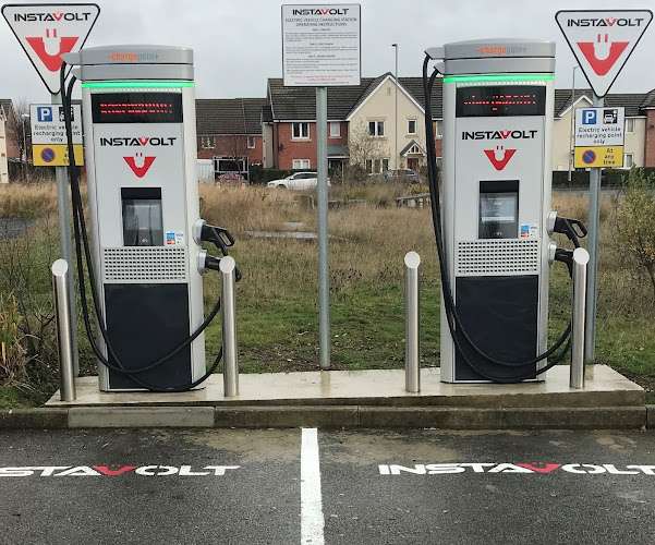 InstaVolt Charging Station EV Charging Station at KFC