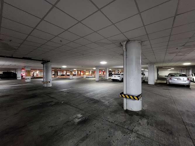 Fashion Sq Parking Garage EV Charging Station at Scottsdale
