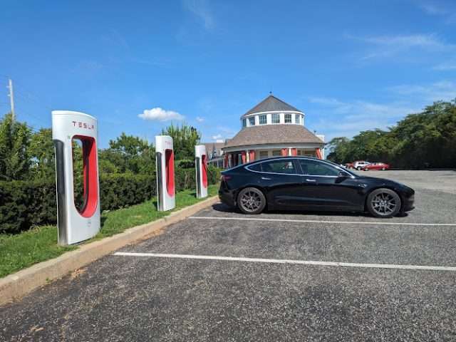 Tesla Supercharger in Southampton New York