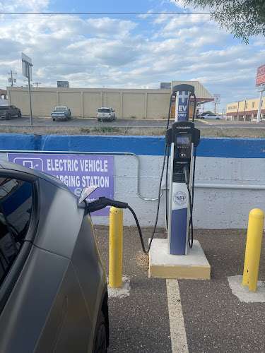 ChargePoint Charging Station EV Charging Station at 390 E Garrison St