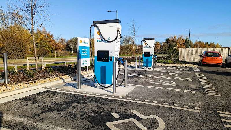 Shell Recharge Charging Station EV Charging Station at Matthew Telford Park