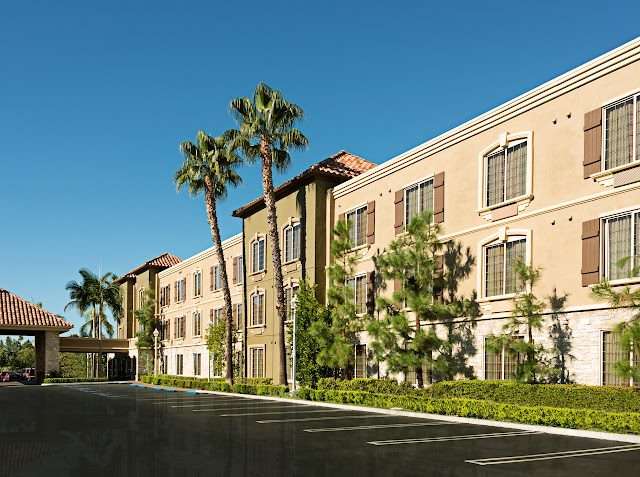 Ayres Suites Mission Viejo - Lake Forest in Mission Viejo California