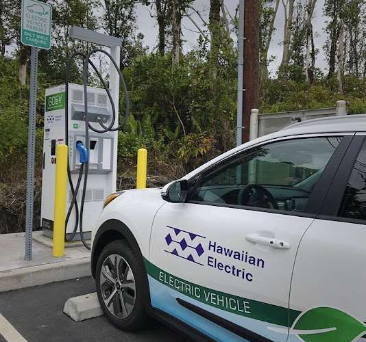 ChargePoint Charging Station EV Charging Station at 15-2714 Pahoa Village Rd