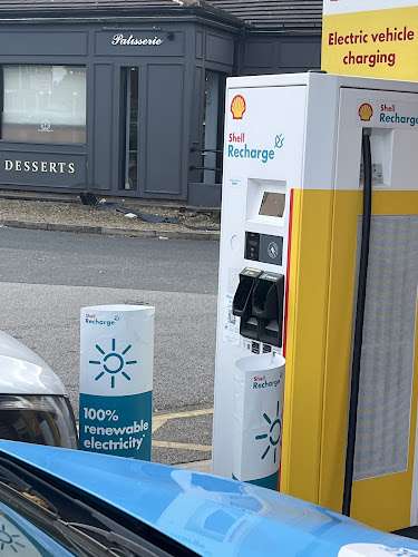 Shell Recharge Charging Station EV Charging Station at Rooley Ave