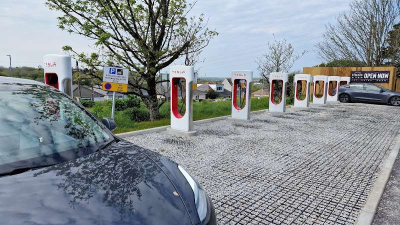 Tesla Supercharger EV Charging Station at 6PHC+22