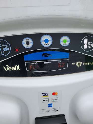 Shell Recharge Charging Station EV Charging Station at 110 S D St