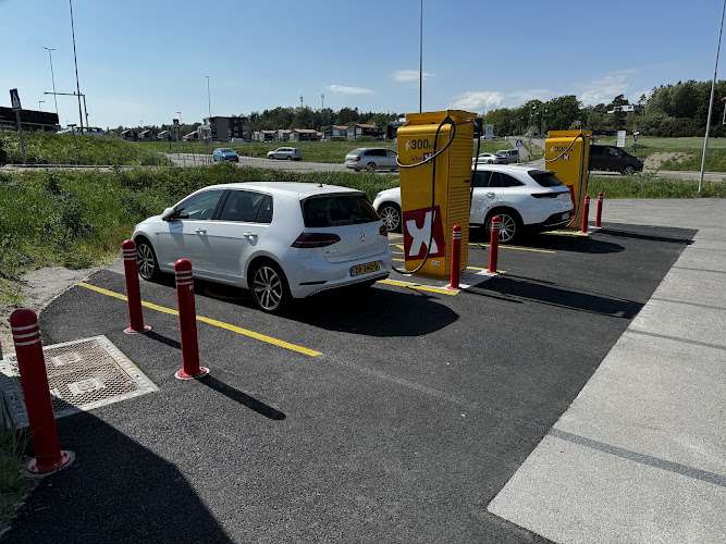 Monta Charging Station EV Charging Station at Yttersøveien 1