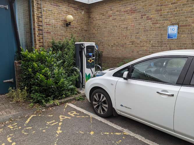 bp pulse Charging Station EV Charging Station at Barnet By-Pass