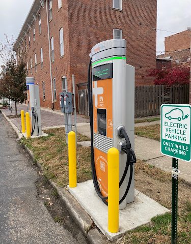 Electric Vehicle Charging Station in Nelsonville Ohio