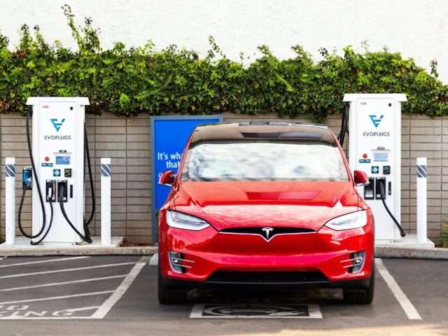 Electric Vehicle Charging Station in Beverly Hills California