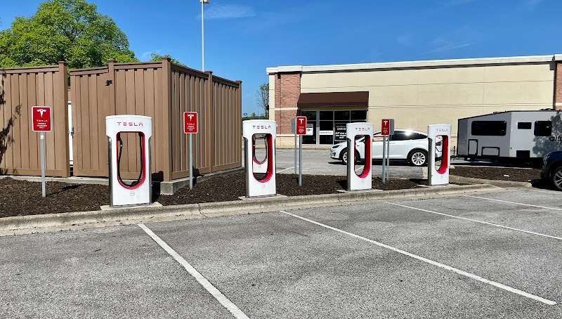 Tesla Supercharger EV Charging Station at 1105 Oxford Exchange Blvd
