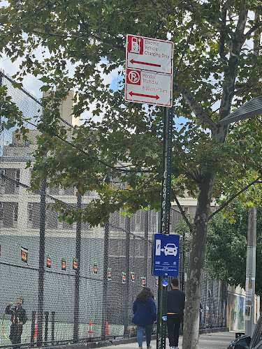 FLO Charging Station EV Charging Station at 160 W 84th St