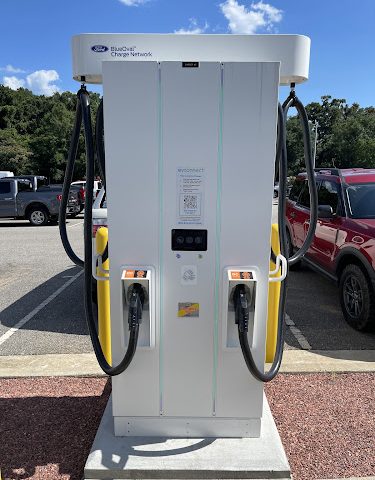 EV Connect Charging Station in Mobile Alabama