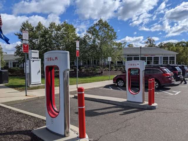 Tesla Supercharger in Milford CT