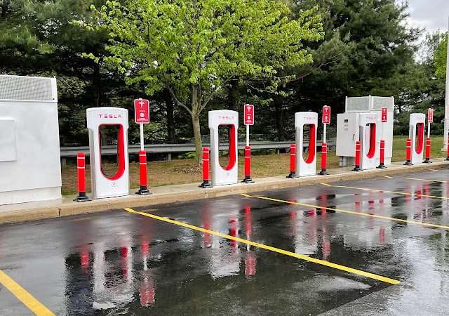 Tesla Supercharger in Allentown Pennsylvania