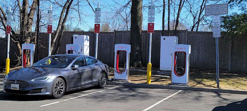 Tesla Supercharger EV Charging Station at 3000 Merritt Pkwy