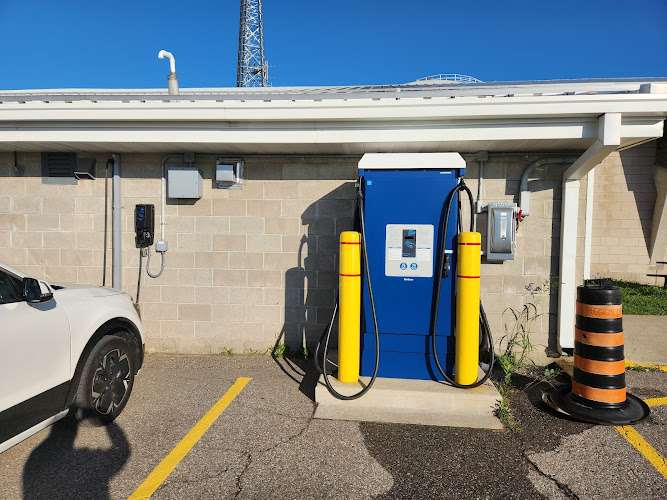 FLO Charging Station EV Charging Station at 150 Queen St S