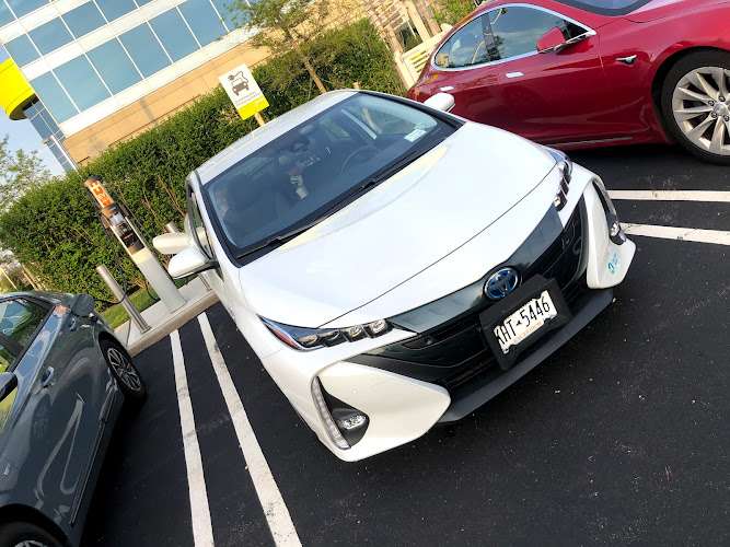 ChargePoint Charging Station EV Charging Station at 1000 Corporate Dr