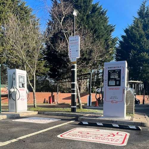 InstaVolt Charging Station EV Charging Station at A465