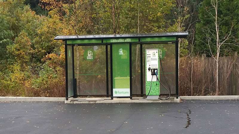 Recharge Charging Station EV Charging Station at 4420 Åna-sira