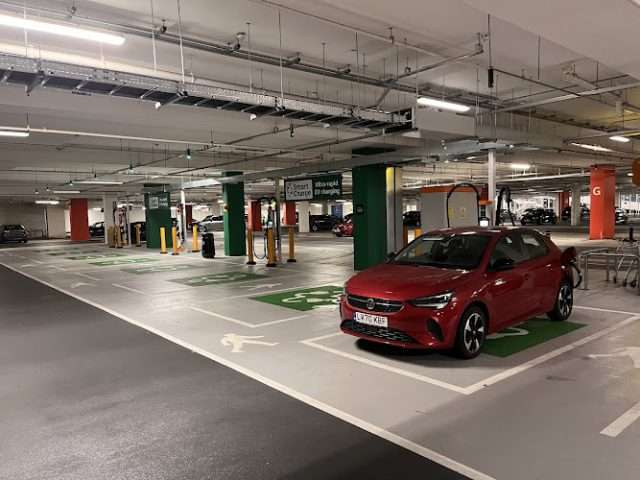 Smart Charge Charging Station in London United Kingdom of Great Britain and Northern Ireland