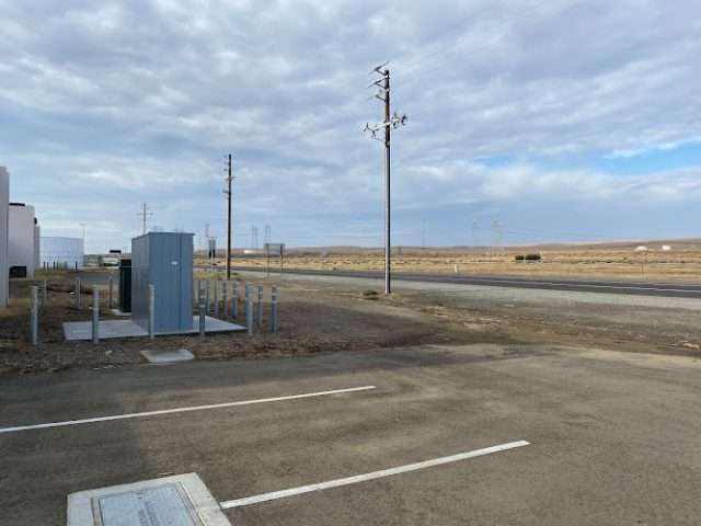 Electric Vehicle Charging Station in Kettleman City California