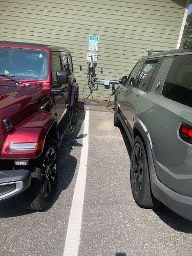 Electric Vehicle Charging Station EV Charging Station at 599 Bantam Rd