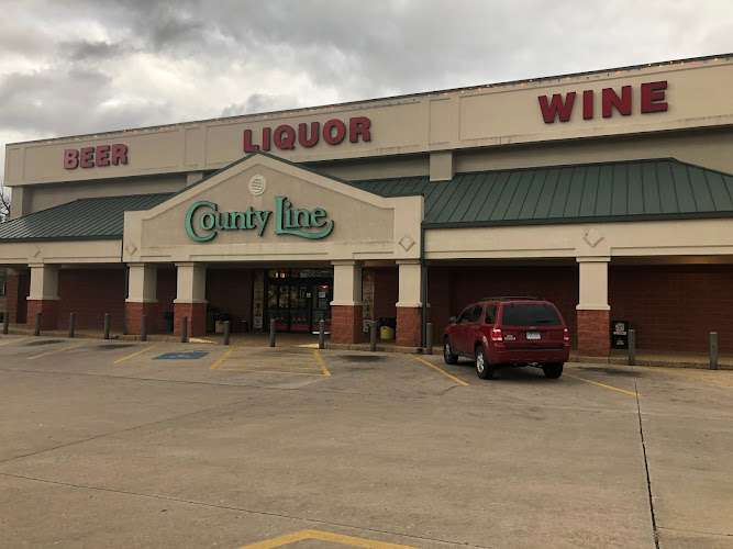 Cheers Liquor & Wine - (formerly County Line Liquors) EV Charging Station at 2885 N Thompson St