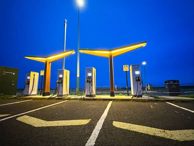 Fastned Charging Station EV Charging Station at 9 Cromer Gardens