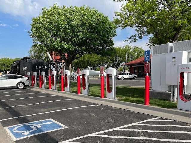 Tesla Supercharger in Lamar Colorado