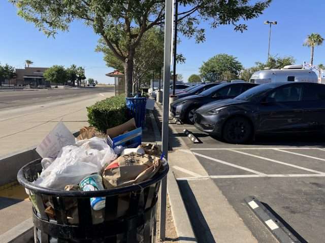 Tesla Supercharger in Chowchilla California