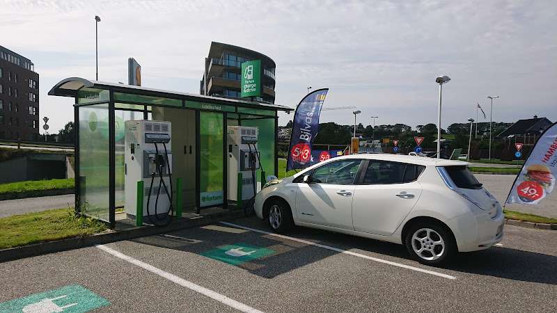 Recharge Charging Station EV Charging Station at Madlaveien 263