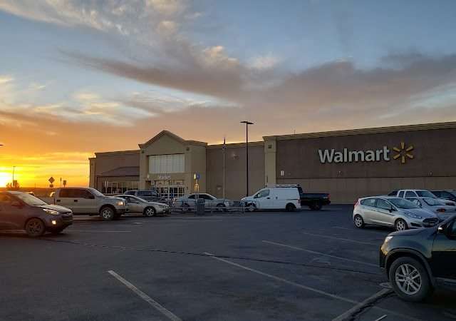 Walmart Supercenter in Winslow Arizona