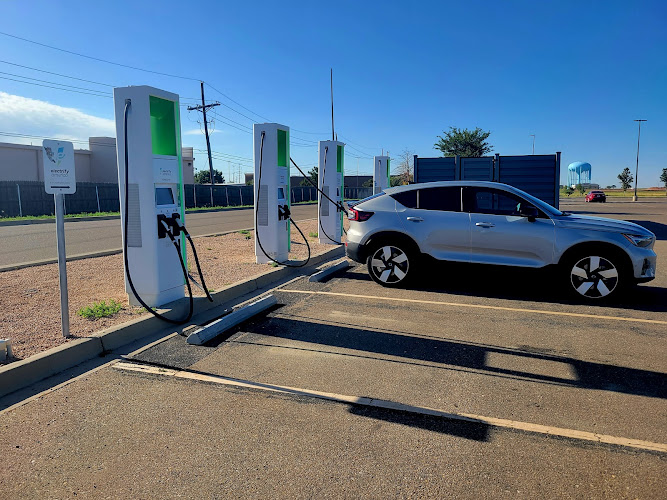 Electrify America Charging Station EV Charging Station at 8952 Westgate Pkwy W